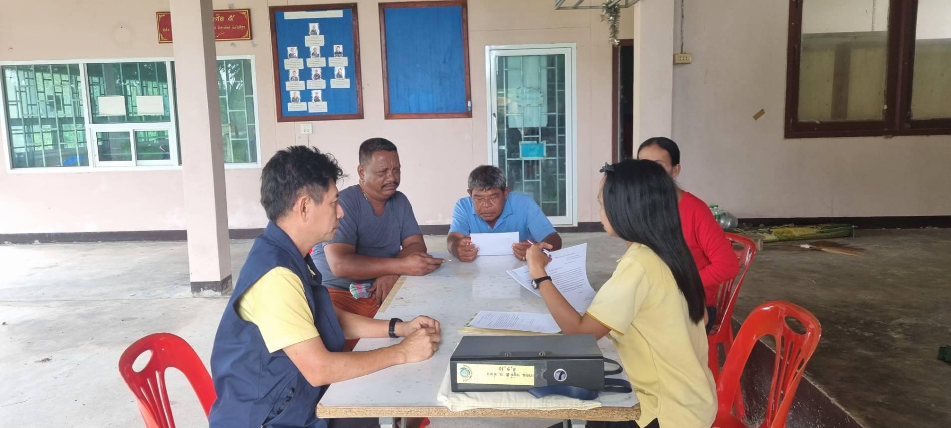 พช.เมืองพัทลุง ติดตามโครงการแก้ไขปัญหาความยากจน(กข.คจ.)