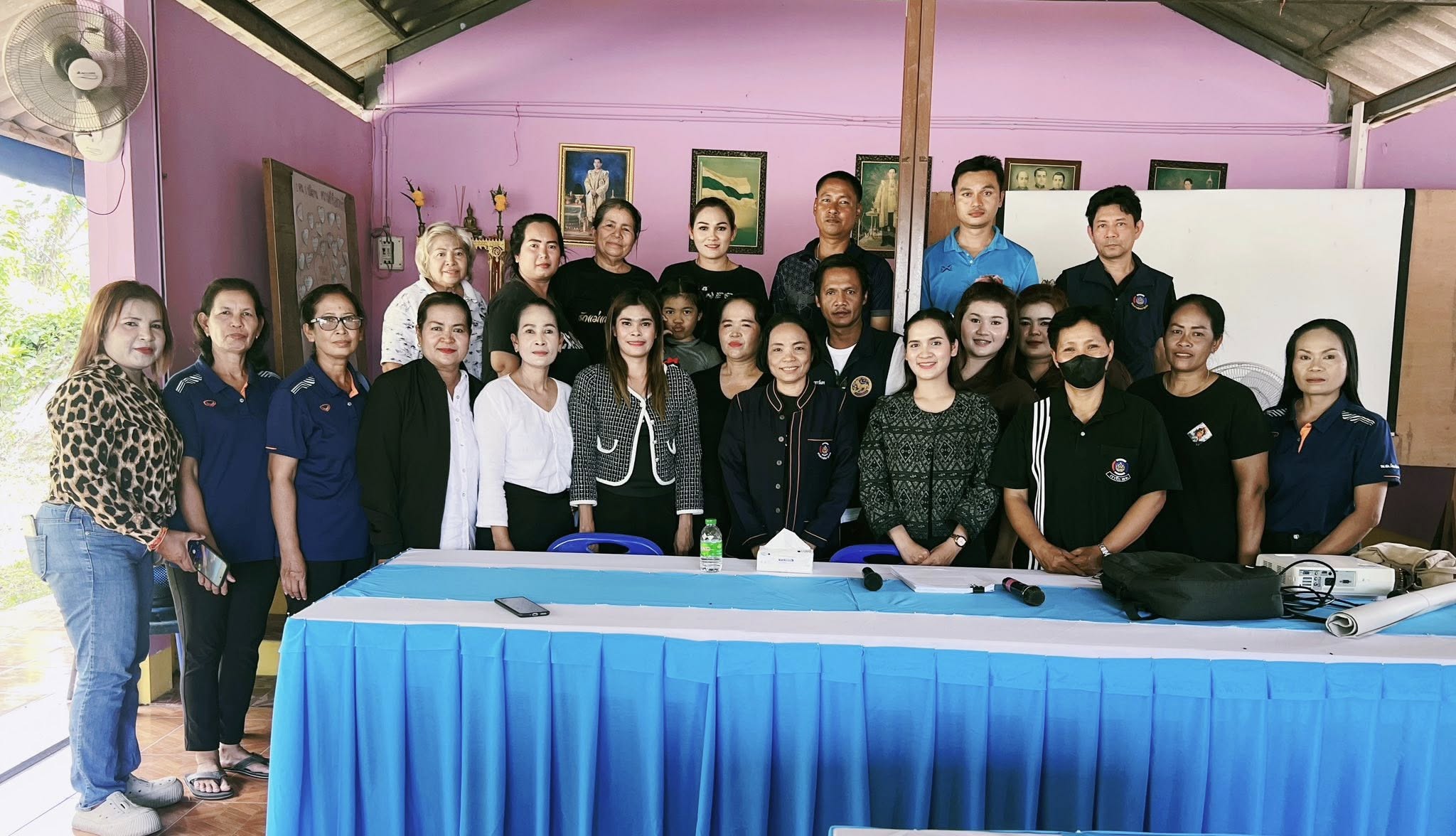 พช.เมืองพัทลุง อบรมเตรียมความพร้อมหมู่บ้านแพร่ระบาดยาเสพติดพัฒนาสู่หมู่บ้านต้นกล้ากองทุนแม่ของแผ่นดิน