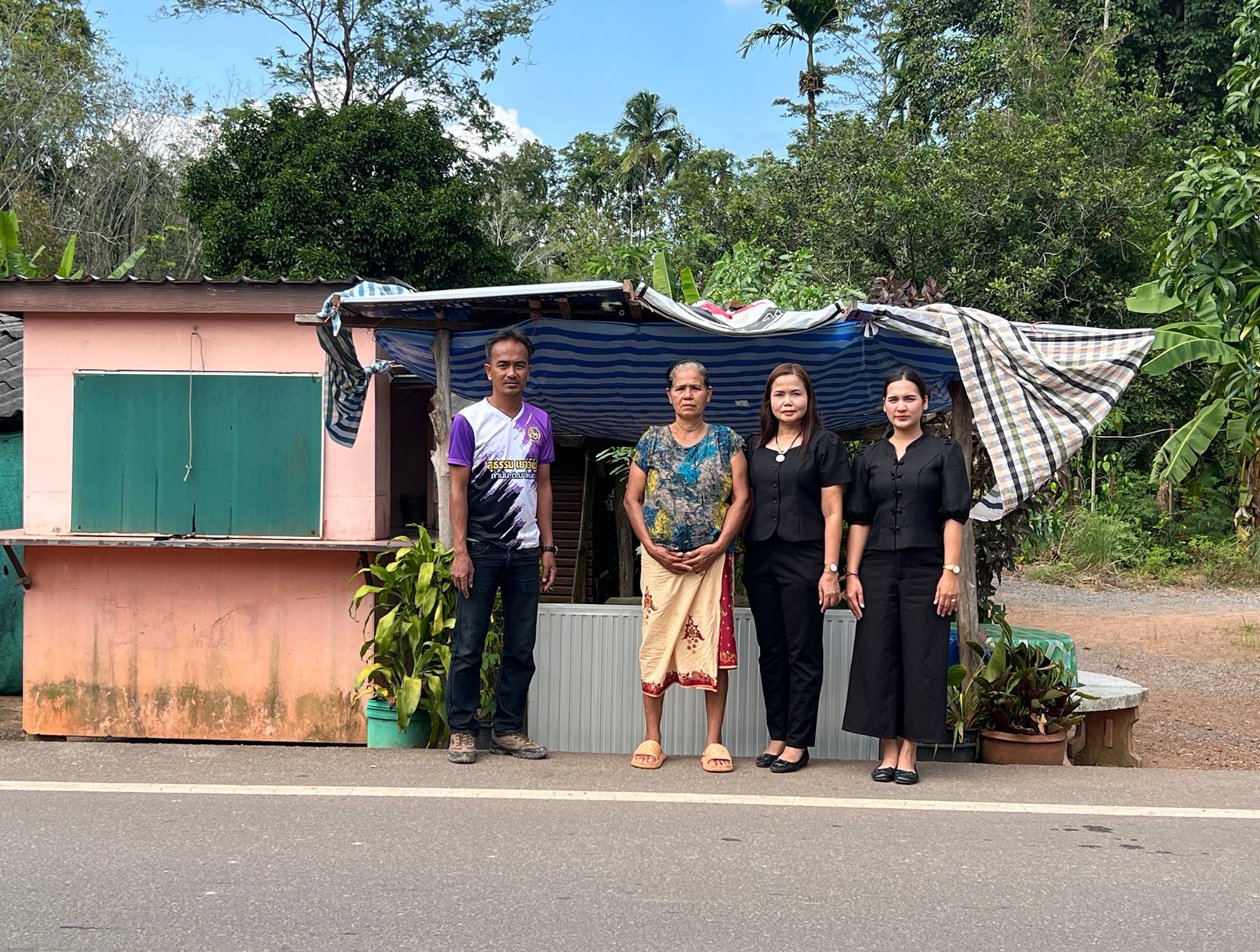 พช.เมืองพัทลุง ลงพื้นที่ติดตามครัวเรือนที่ตกเกณฑ์ TPMAP