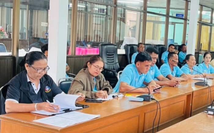  พช.เมืองพัทลุง ลงพื้นที่ประชุมขับเคลื่อนงานพัฒนาชุมชน